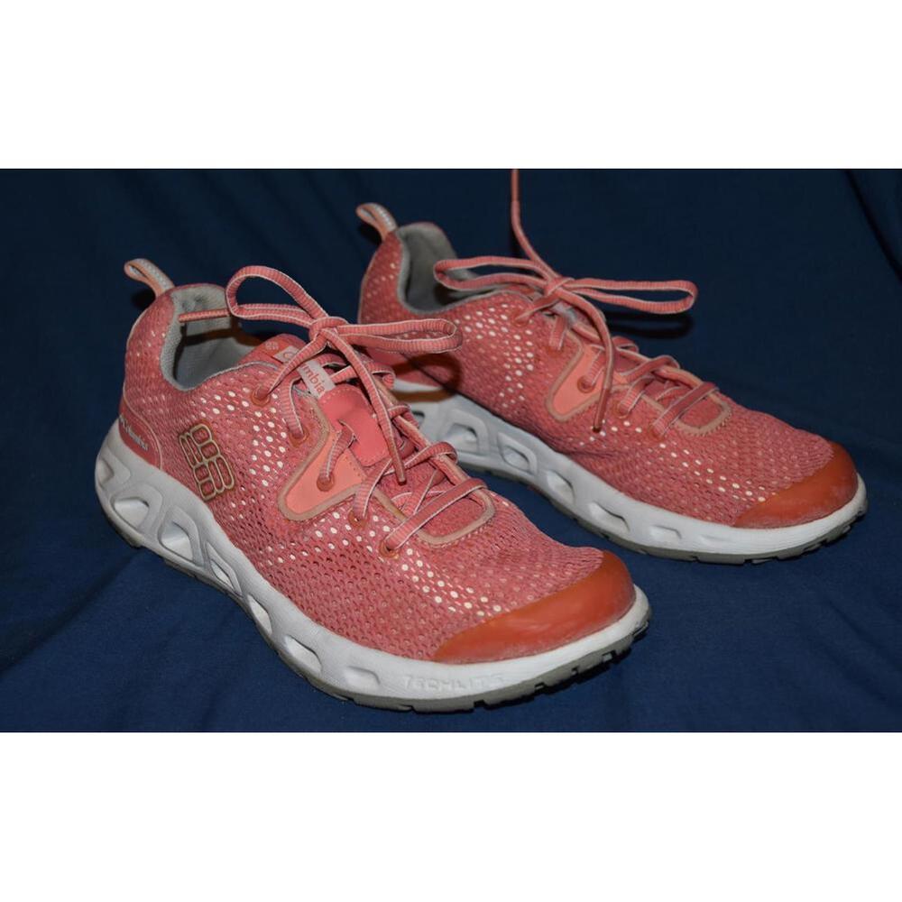 Columbia Women's 8 Outdoor Hiking Shoes Sneakers Drainmaker